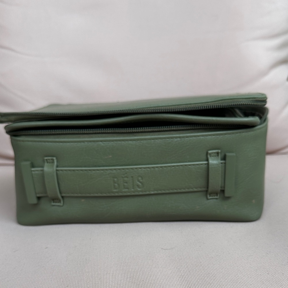 BEIS Sage Green Travel Bag